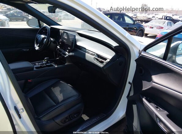 JTJCHMAA4R2013305 2024 LEXUS RX 350 White Front interior view