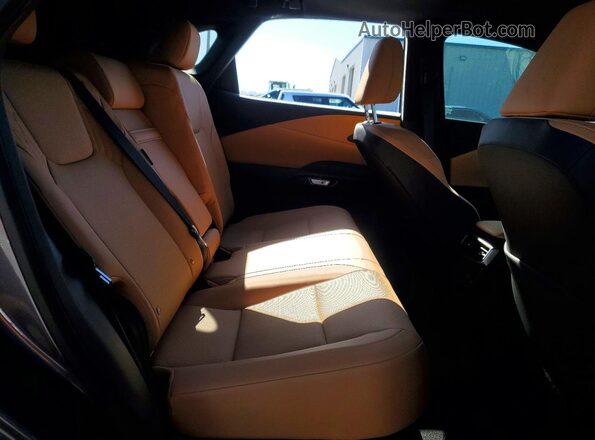 JTJCJMGA4T2037963 2026 LEXUS RX Gray Widok wnętrza z tyłu