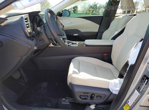 JTJCJMGA5T2038409 2026 LEXUS RX Silver Widok wnętrza z przodu