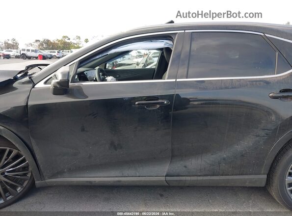 JTJCJMGA6T2038127 2026 LEXUS RX 450H+ Black Widok wnętrza z tyłu