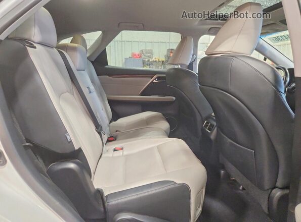 JTJDZKCA2J2006439 2018 LEXUS RX White Rear seats view