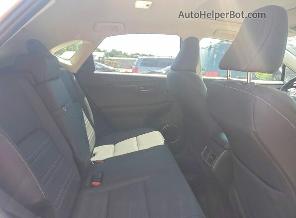 JTJGARDZ2L5003382 2020 LEXUS NX White Widok wnętrza z tyłu