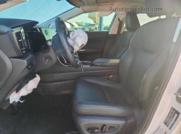 JTJGDCAZXP5010322 2023 LEXUS NX White Front interior view