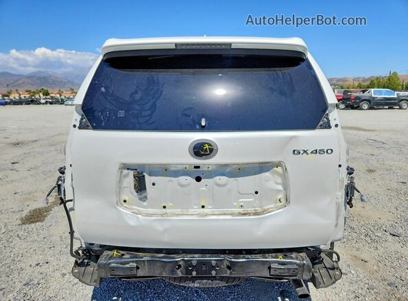 JTJGM7BX4P5370075 2023 LEXUS GX Белый Вид сзади