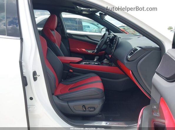 JTJKKCFZ2S2053796 2025 LEXUS NX 450H+ Белый Вид салона спереди