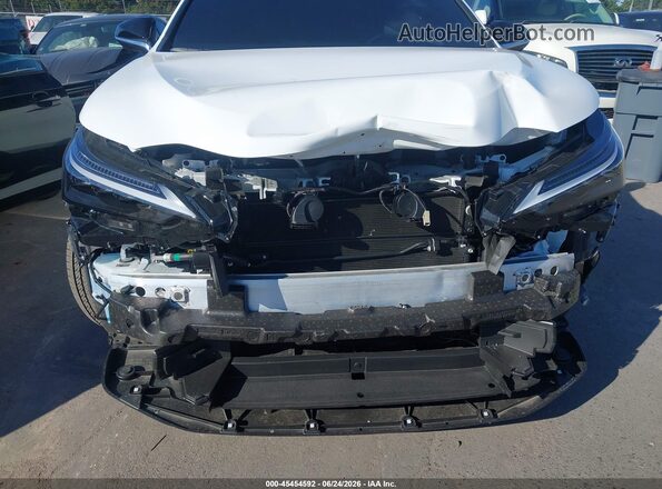 JTJKKCFZ2T2079669 2026 LEXUS NX 450H+ Белый Вид спереди