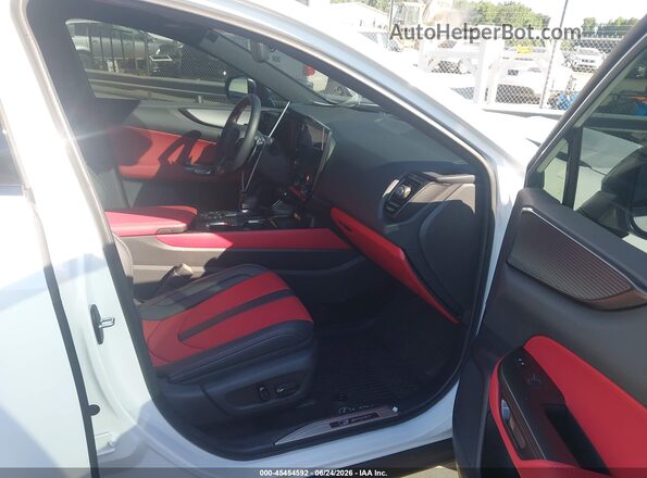JTJKKCFZ2T2079669 2026 LEXUS NX 450H+ Белый Вид салона спереди
