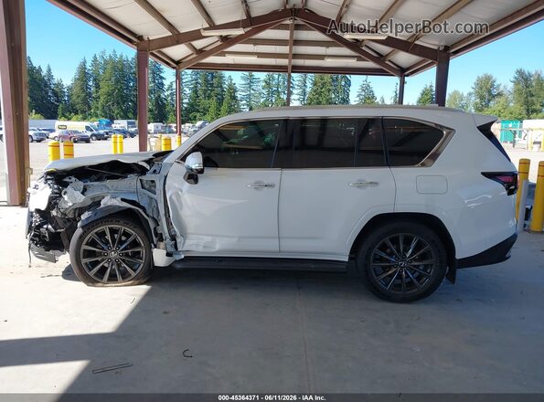 JTJMB7CX3S4082442 2025 LEXUS LX 600 White Панорамний вид салону 360°