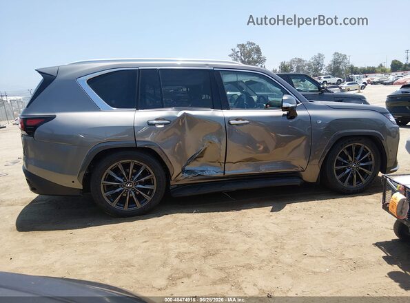 JTJMD7CX1S4005644 2025 LEXUS LX 700H Gray Rear interior view