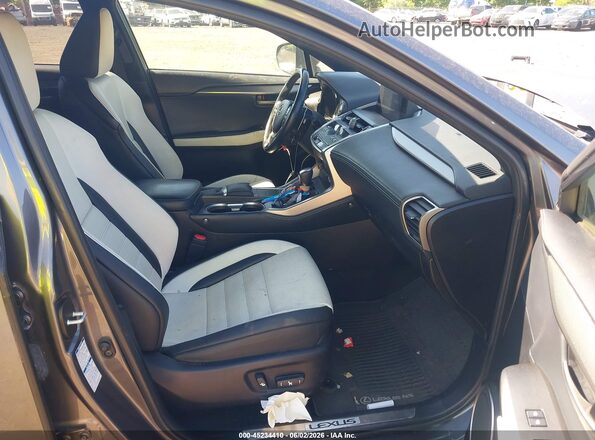 JTJSARDZ7M2261152 2021 LEXUS NX Gray Widok wnętrza z przodu