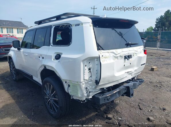 JTJVBCDX4S5045079 2025 LEXUS GX 550 White Front view
