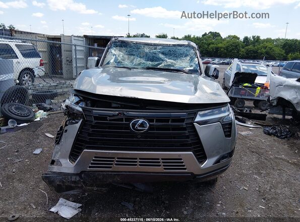 JTJVBCDX9R5023248 2024 LEXUS GX 550 Silver Widok wnętrza z tyłu