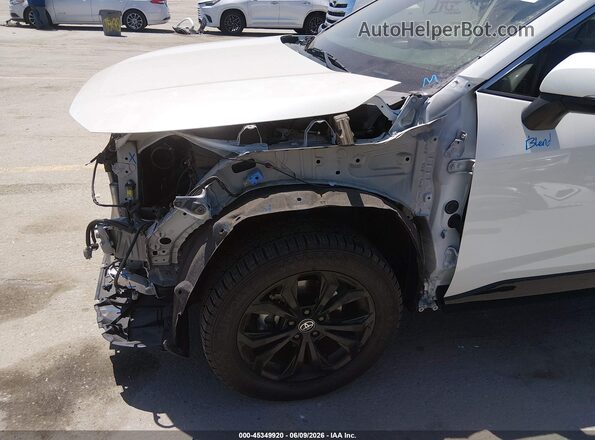 JTM16RFV3NJ022683 2022 TOYOTA RAV4 HYBRID White Դիմացի տեսք
