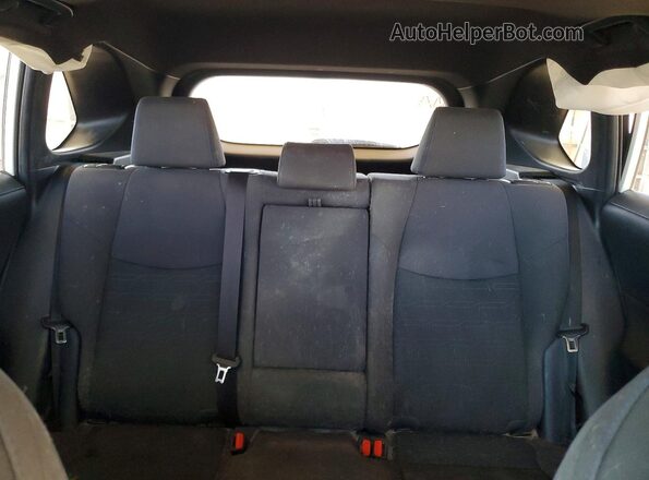 JTM16RFV5ND075979 2022 TOYOTA RAV4 White Rear seats view