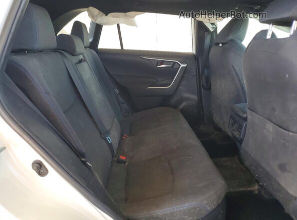 JTM16RFV5ND075979 2022 TOYOTA RAV4 White Rear interior view