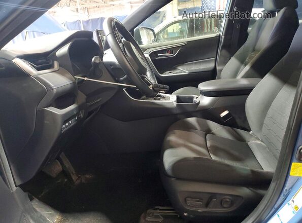 JTM16RFV6ND077143 2022 TOYOTA RAV4 Blue Front interior view