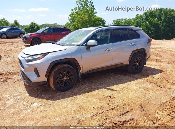 JTM16RFVXND050706 2022 TOYOTA RAV4 HYBRID Серебряный Передняя левая четверть