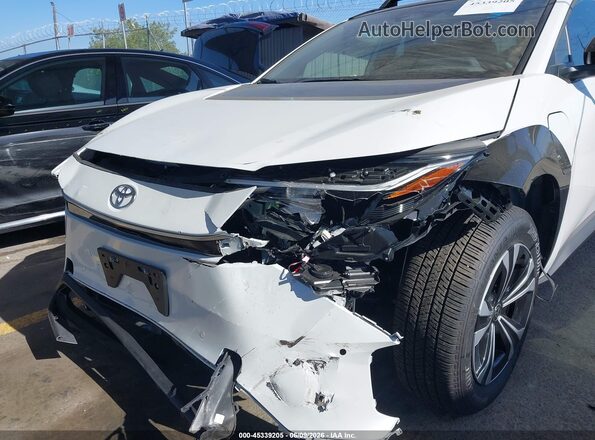 JTMAAAAA1SA073664 2025 TOYOTA BZ4X Белый Вид спереди