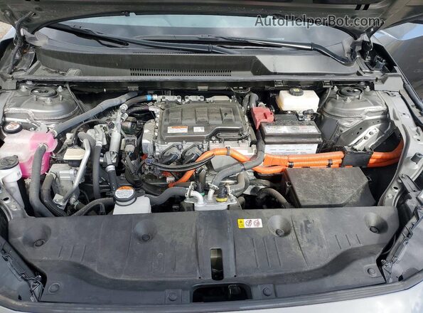 JTMAAAAA4RA041320 2024 TOYOTA BZ4X Серый Вид подкапотного пространства