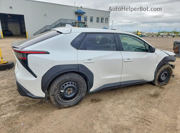 JTMAAAAA5RA046042 2024 TOYOTA BZ4X White უკანა მარჯვენა