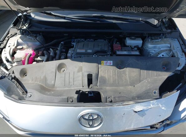 JTMAAAAA5RA052262 2024 TOYOTA BZ4X Серебряный Вид сзади
