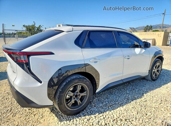 JTMAAAAA8SA067909 2025 TOYOTA BZ4X White Հետևի աջ
