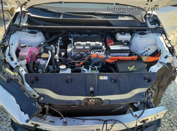JTMAAAAA8SA067909 2025 TOYOTA BZ4X White Շարժիչի բաժամունքի տեսք