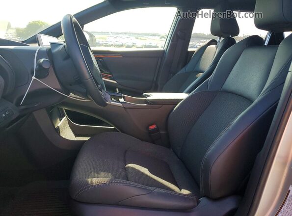 JTMAAAAAXRA034503 2024 TOYOTA BZ4X Silver 