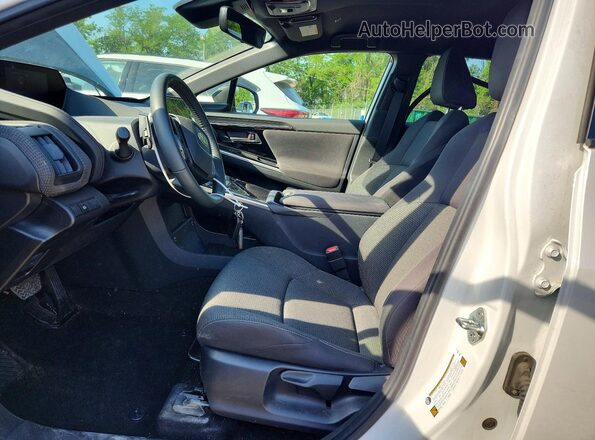 JTMABABA0PA018397 2023 SUBARU SOLTERRA White Vista interior delantera