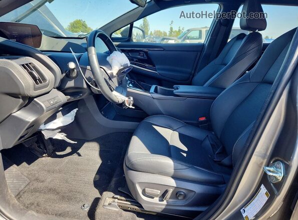 JTMABABA2PA032575 2023 SUBARU SOLTERRA Charcoal Widok wnętrza z przodu