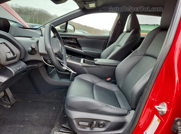 JTMABABA2RA072738 2024 SUBARU SOLTERRA Red Vista interior delantera