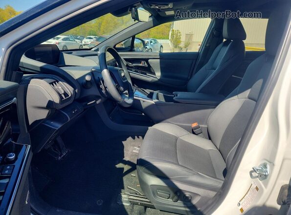 JTMABABA7PA014668 2023 SUBARU SOLTERRA White Vista interior delantera