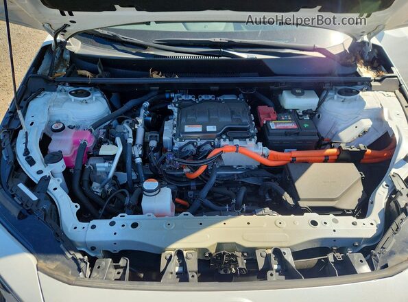 JTMABACA0PA032136 2023 TOYOTA BZ4X White Вид підкапотного простору