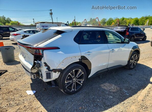 JTMABACA0PA032136 2023 TOYOTA BZ4X White Задня права чверть