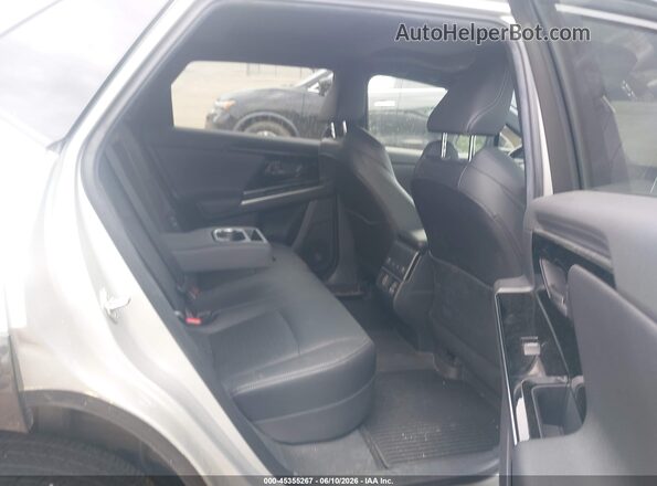 JTMABACA7PA028312 2023 TOYOTA BZ4X Silver Vista de la etiqueta del VIN