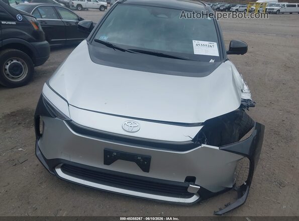 JTMABACA7PA028312 2023 TOYOTA BZ4X Silver Vista trasera