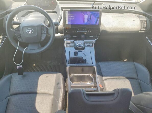 JTMABACA7PA039102 2023 TOYOTA BZ4X Silver 