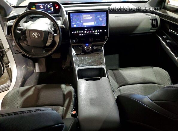 JTMABACAXRA057175 2024 TOYOTA BZ4X Silver წინა პანელის ხედი