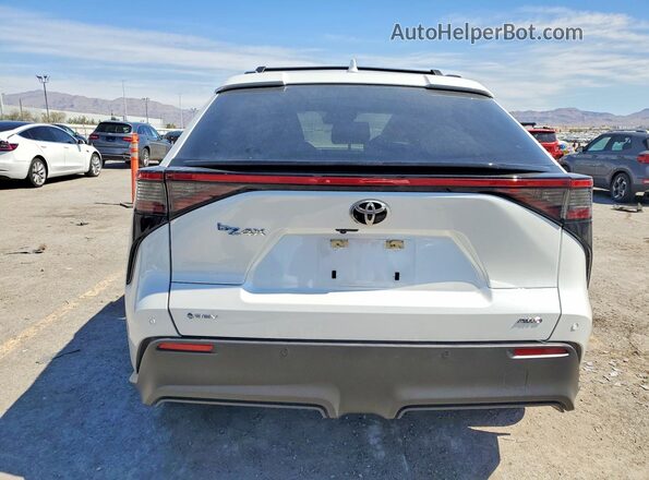 JTMABACAXRA090872 2024 TOYOTA BZ4X White Vista trasera