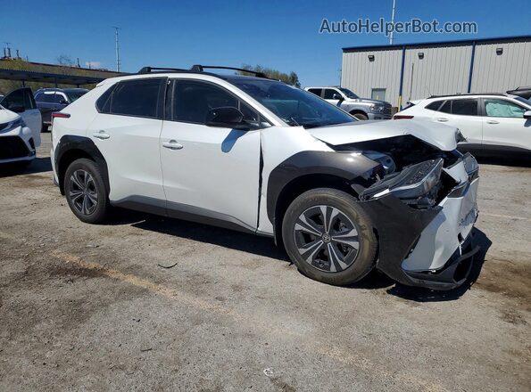 JTMABACAXRA090872 2024 TOYOTA BZ4X White Delantero derecho