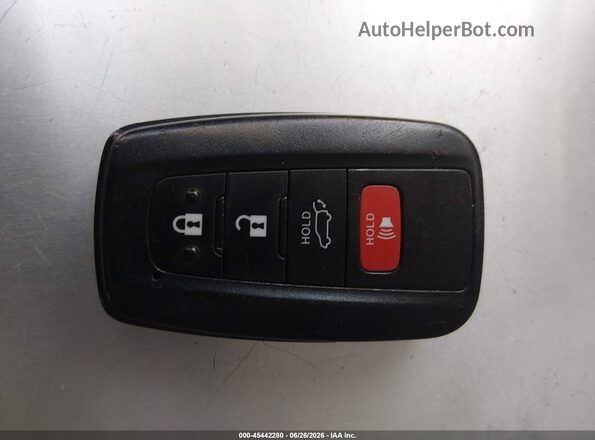 JTMB6RFV0MD039796 2021 TOYOTA RAV4 HYBRID Silver Dashboard view