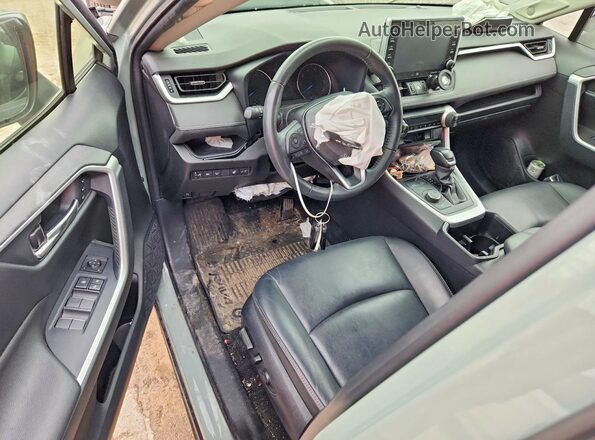 JTMB6RFV6ND059200 2022 TOYOTA RAV4 Gray 