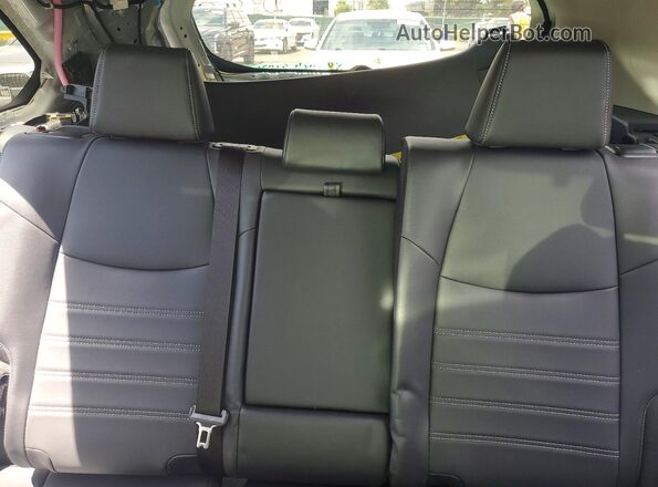 JTMB6RFVXRJ053777 2024 TOYOTA RAV4 White Հետևի նստատեղերի տեսք