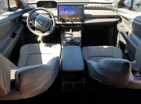 JTMBDAFB5TA007102 2026 TOYOTA BZ Красный Вид панели приборов