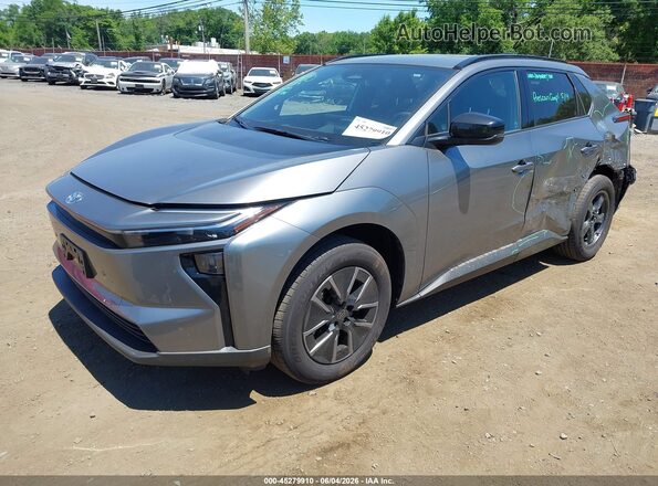 JTMBDAFB6TA006055 2026 TOYOTA BZ Gray Vista tres cuartos delantera izquierda