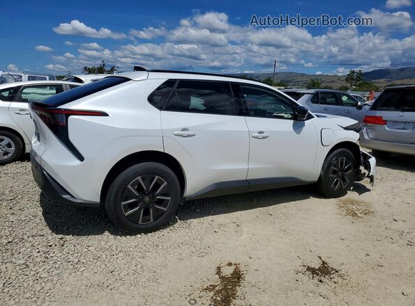 JTMBFAEB4TA002274 2026 TOYOTA BZ Белый Задняя правая четверть