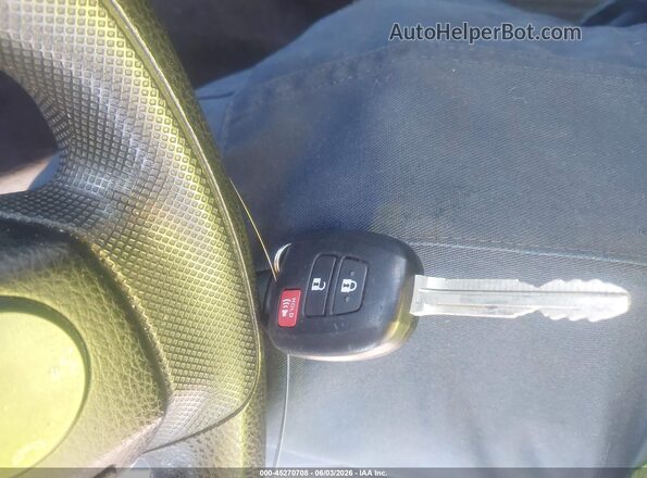 JTMBFREV0GJ075026 2016 TOYOTA RAV4 White წინა პანელის ხედი