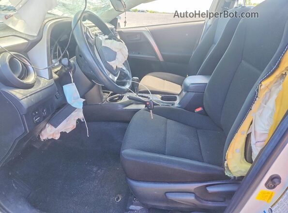 JTMBFREV0GJ083854 2016 TOYOTA RAV4 White 