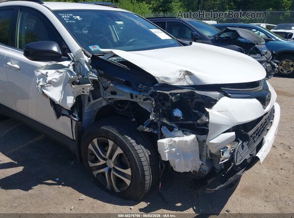 JTMBFREV0HJ708108 2017 TOYOTA RAV4 White Вид спереду