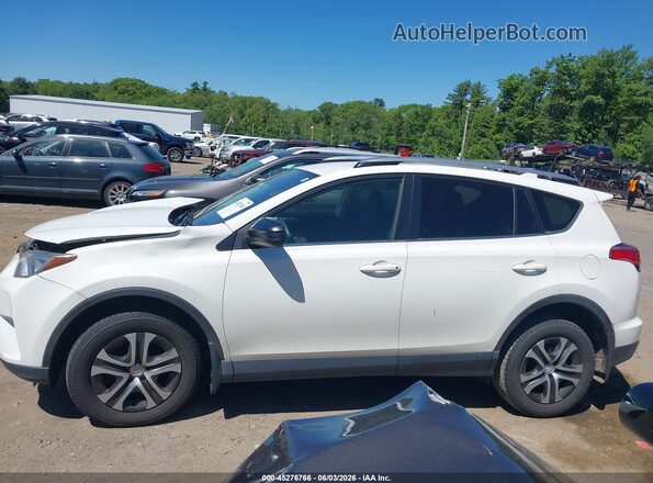 JTMBFREV0HJ708108 2017 TOYOTA RAV4 White 